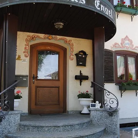 بيت ضيافة Gastehaus Engel *